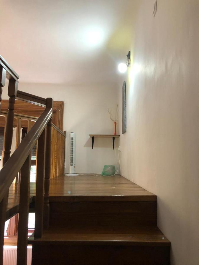 Ferienwohnung Dalina'S Art Corner Oradea Exterior foto